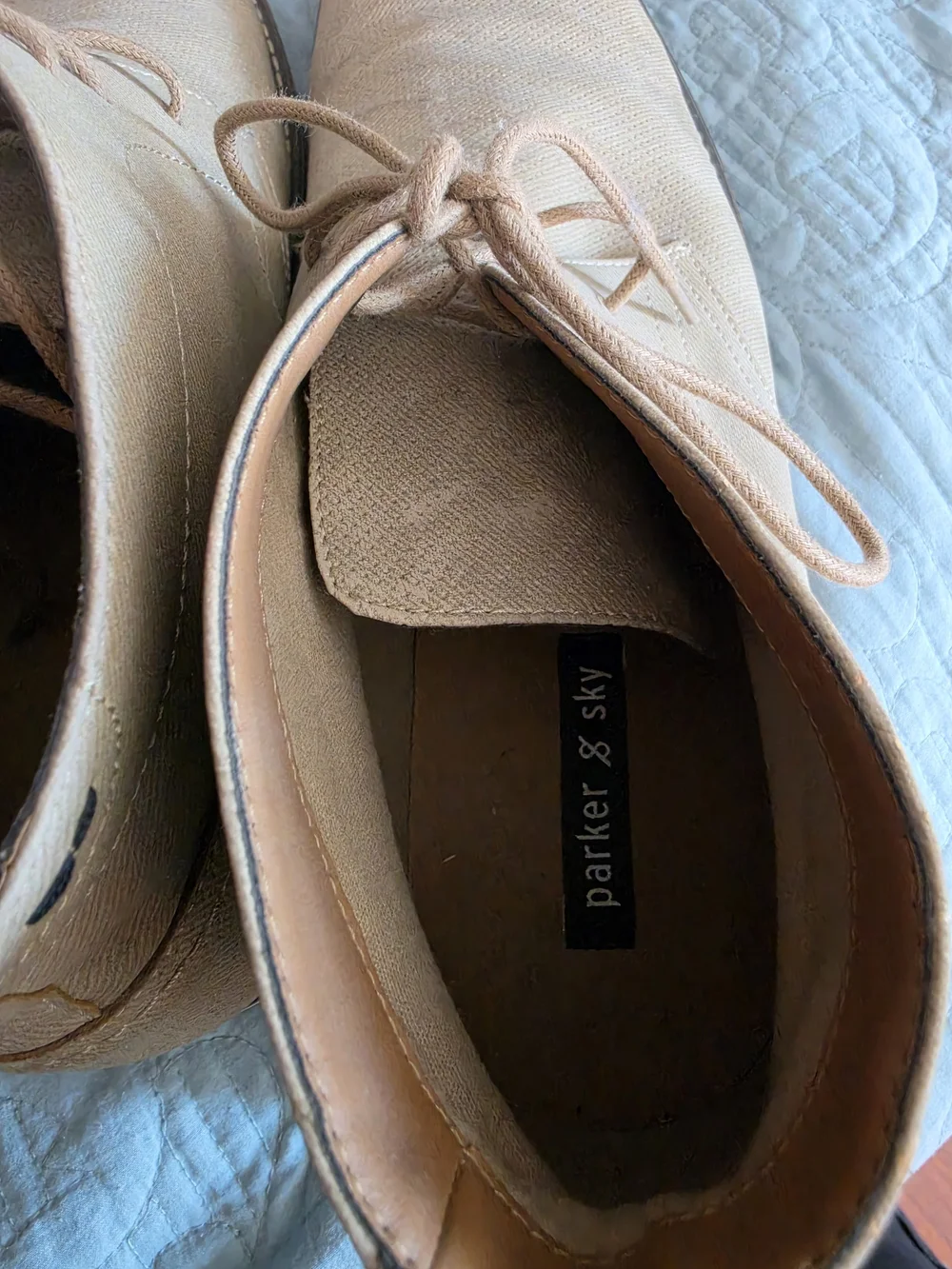 Men's Beige Chukka Boots – Lace-Up Desert Style